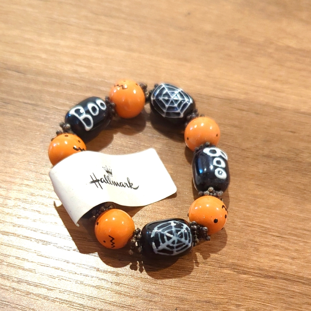 Halloween Black Orange White Boo Spider Pumpkin Beaded Stretch Bracelett